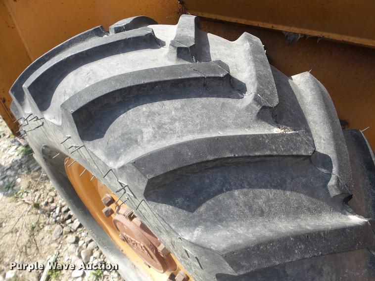 image for item DA1816 1986 Case 760 trencher