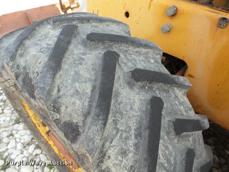 image for item DA1816 1986 Case 760 trencher