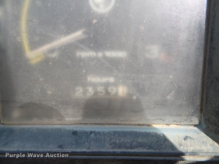 image for item DA1817 1986 Case 760 trencher