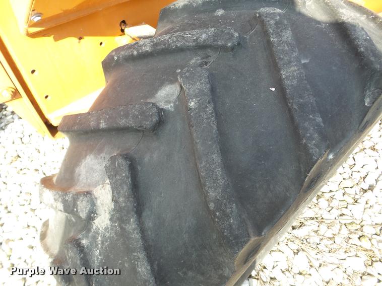 image for item DA1817 1986 Case 760 trencher