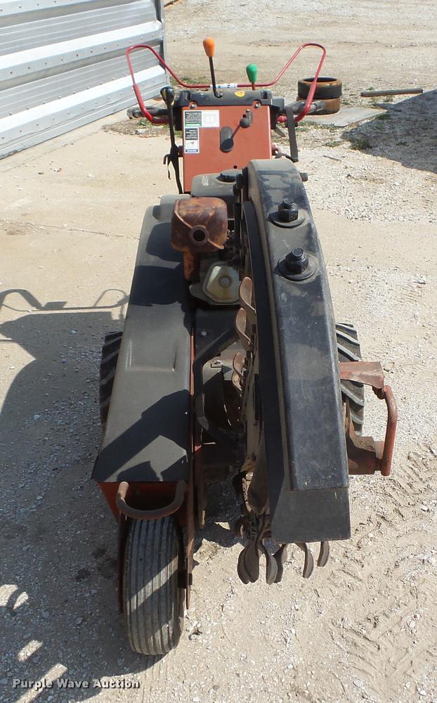 image for item DA1827 1998 Ditch Witch 1230H trencher