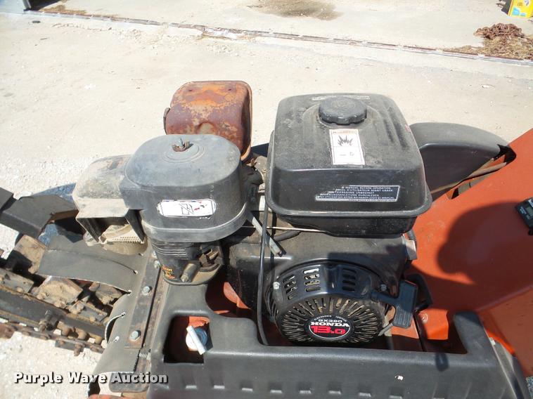 image for item DA1827 1998 Ditch Witch 1230H trencher