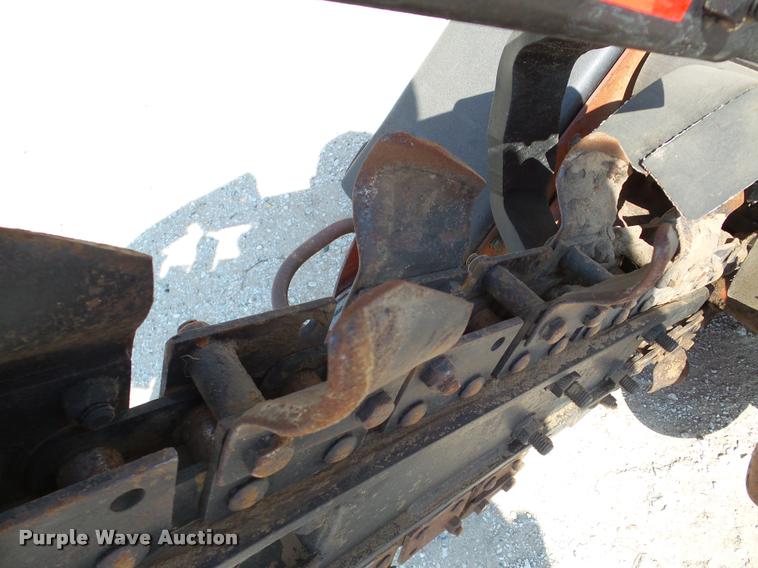 image for item DA1827 1998 Ditch Witch 1230H trencher