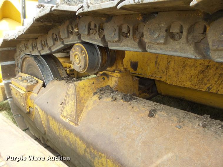 image for item DA3368 2001 John Deere 1050C dozer