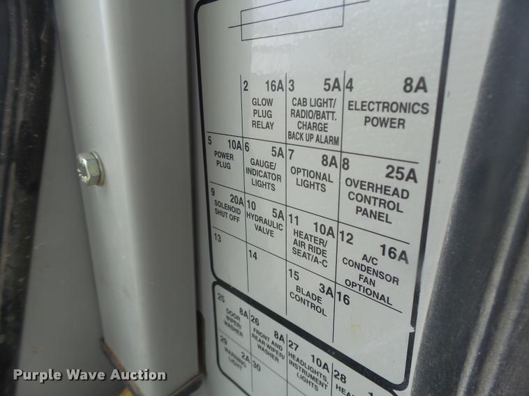 image for item DA3368 2001 John Deere 1050C dozer