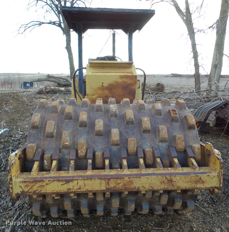 image for item DA7483 Dynapac CA15 single drum vibratory compactor