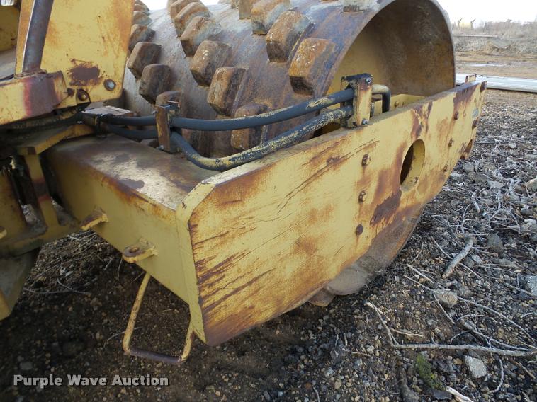 image for item DA7483 Dynapac CA15 single drum vibratory compactor