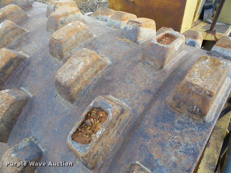 image for item DA7483 Dynapac CA15 single drum vibratory compactor