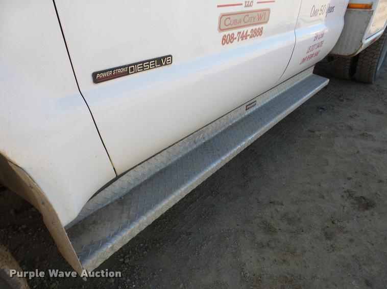 image for item DA7486 2000 Ford F550 utility truck