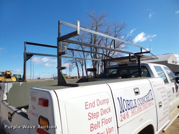 image for item DA7486 2000 Ford F550 utility truck