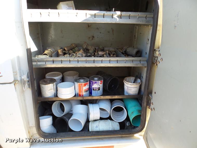 image for item DA7486 2000 Ford F550 utility truck