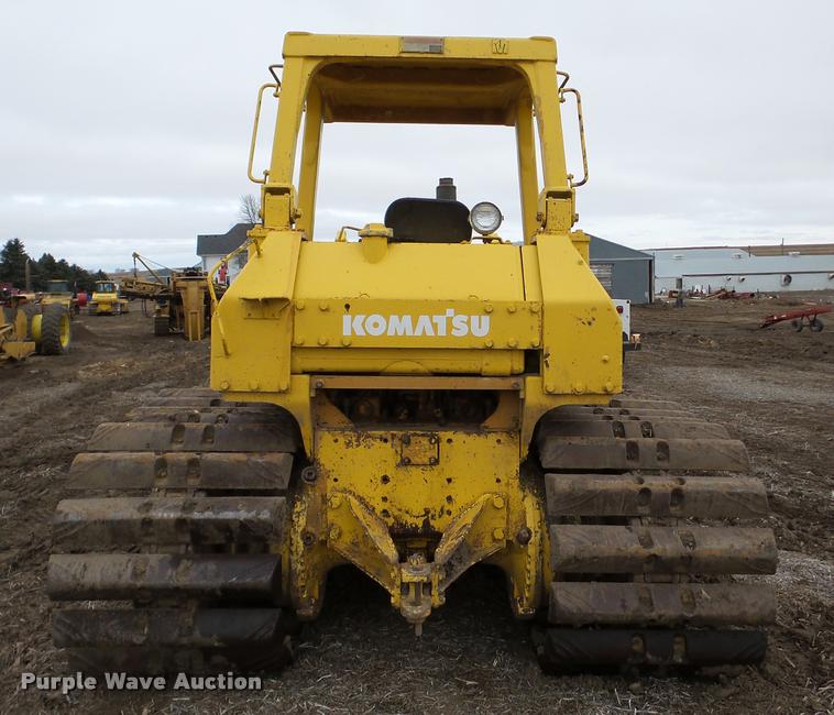 image for item DA7495 Komatsu D65P-8 dozer