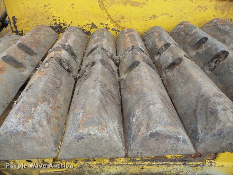 image for item DA7495 Komatsu D65P-8 dozer