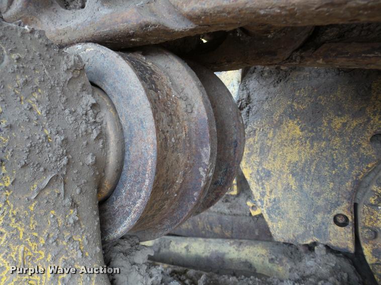 image for item DA7495 Komatsu D65P-8 dozer