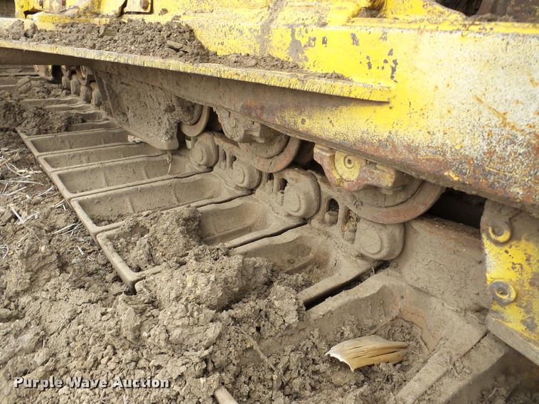 image for item DA7495 Komatsu D65P-8 dozer