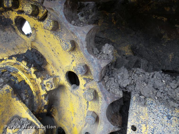 image for item DA7495 Komatsu D65P-8 dozer