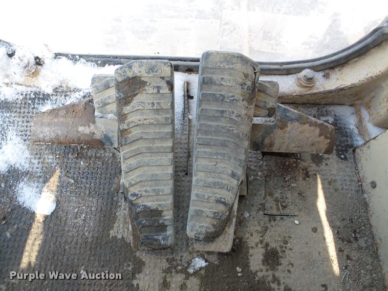 image for item DA7498 1993 Caterpillar 330 L excavator