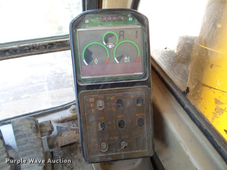 image for item DA7498 1993 Caterpillar 330 L excavator