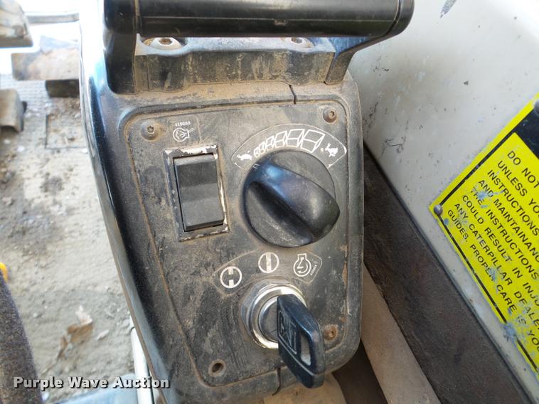 image for item DA7498 1993 Caterpillar 330 L excavator