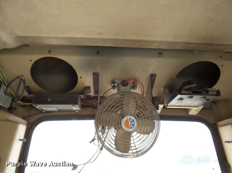 image for item DA7498 1993 Caterpillar 330 L excavator