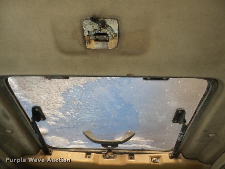 image for item DA7498 1993 Caterpillar 330 L excavator