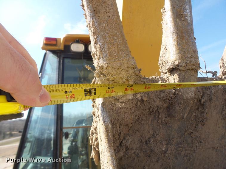 image for item DA9426 2001 Caterpillar 420D backhoe