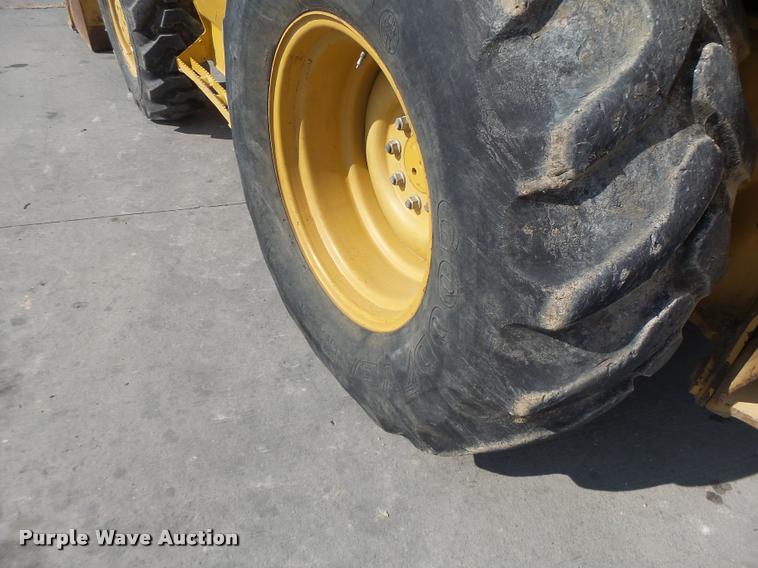 image for item DA9426 2001 Caterpillar 420D backhoe