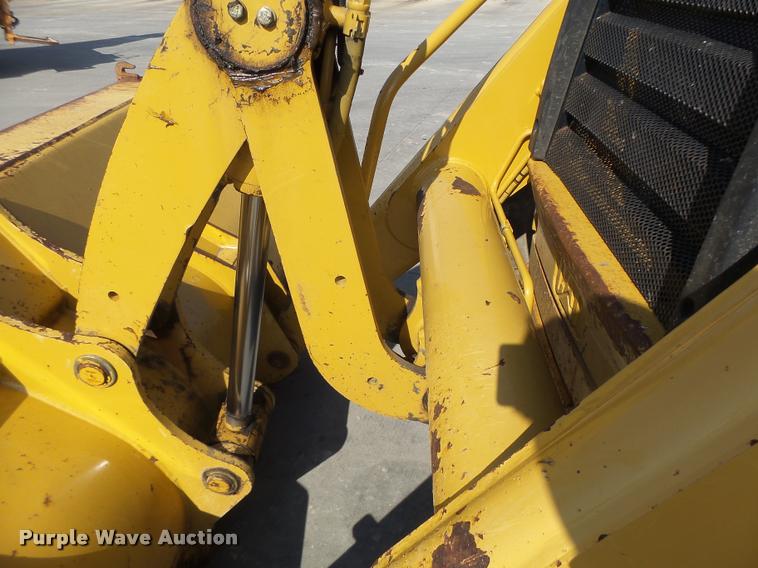 image for item DA9426 2001 Caterpillar 420D backhoe