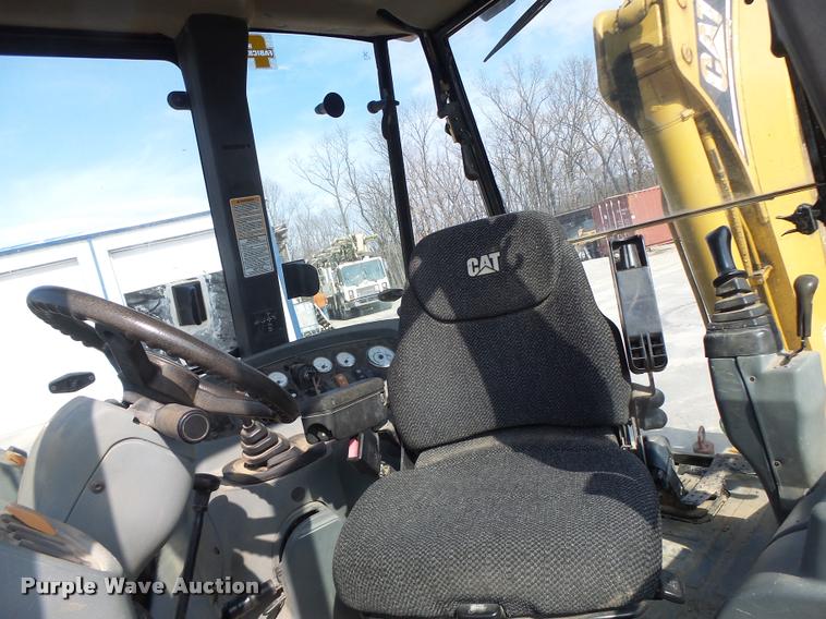 image for item DA9426 2001 Caterpillar 420D backhoe