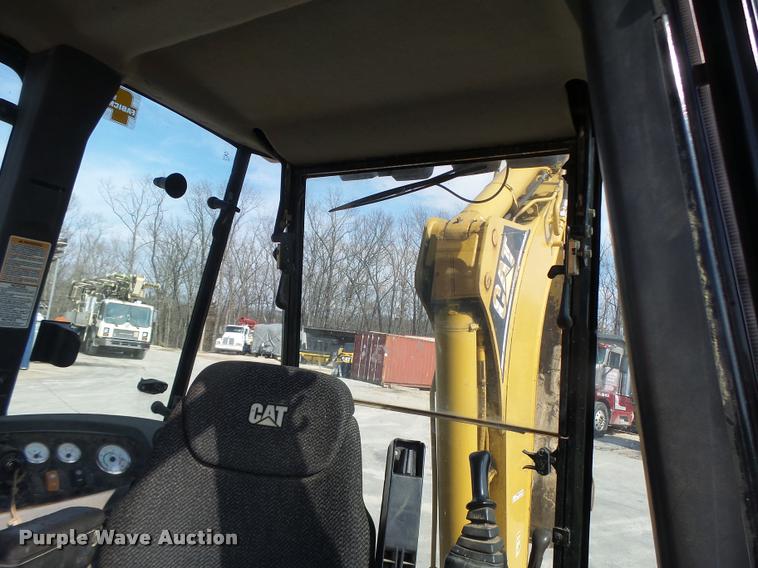 image for item DA9426 2001 Caterpillar 420D backhoe