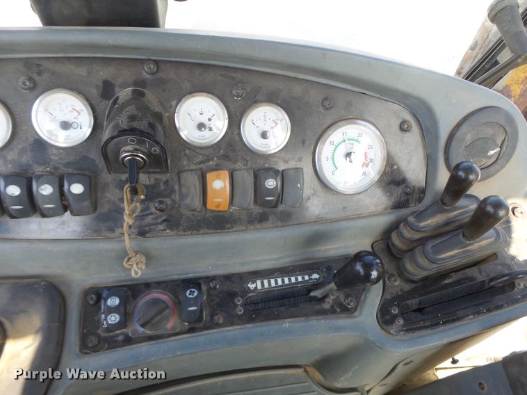 image for item DA9426 2001 Caterpillar 420D backhoe