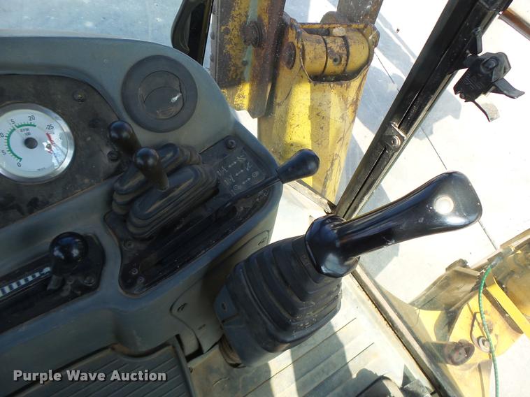 image for item DA9426 2001 Caterpillar 420D backhoe