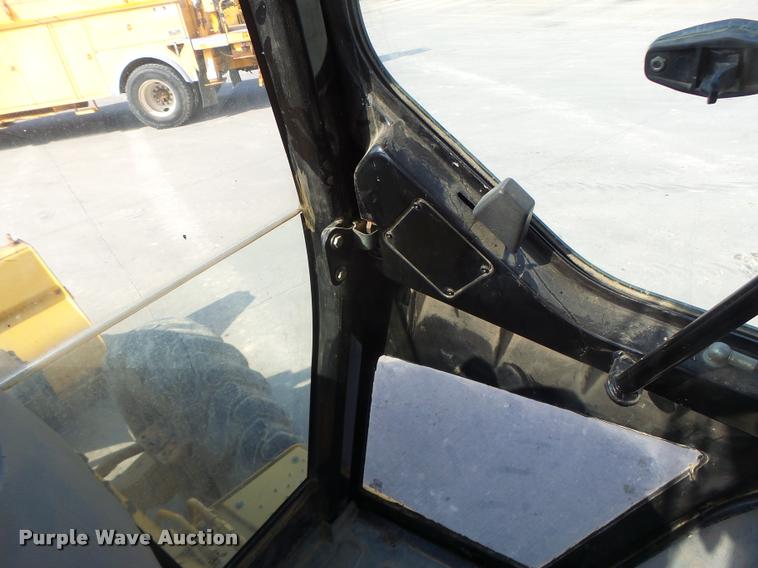 image for item DA9426 2001 Caterpillar 420D backhoe