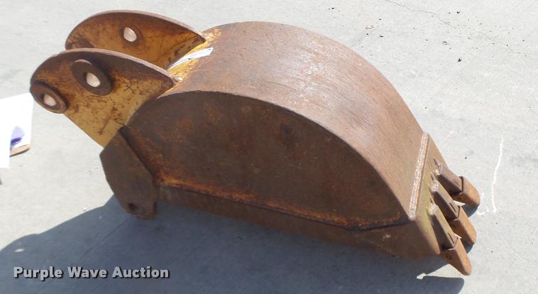 image for item DA9431 Case backhoe bucket