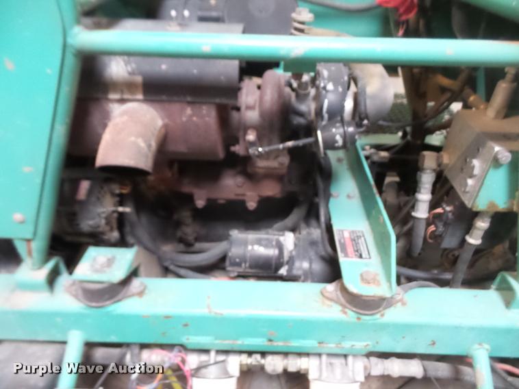 image for item DB0539 1999 Whiteman STH55JDTCSL power trowel