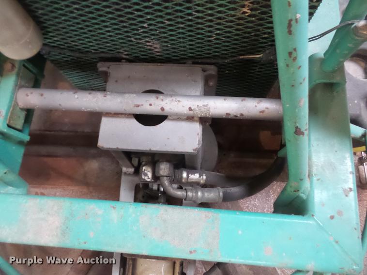 image for item DB0539 1999 Whiteman STH55JDTCSL power trowel