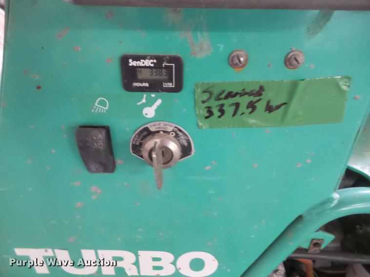 image for item DB0540 2005 Whiteman STX-55Y-6 power trowel