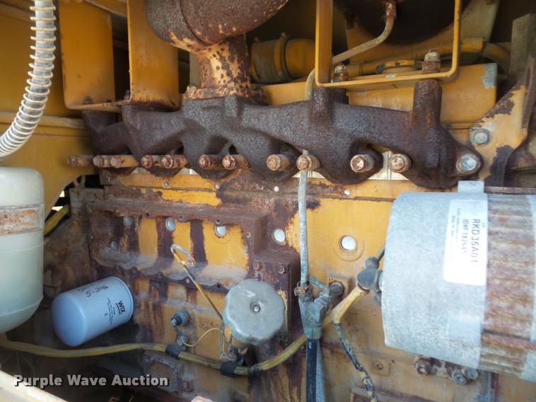 image for item DB0541 1987 Komatsu WA120 wheel loader