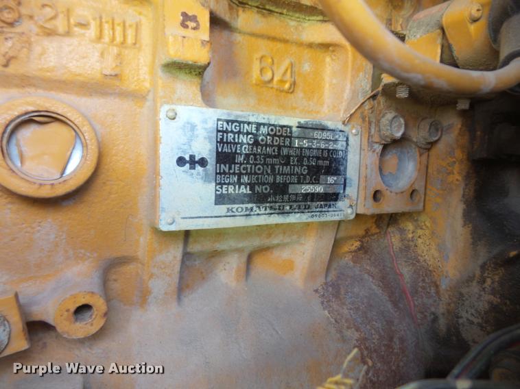 image for item DB0541 1987 Komatsu WA120 wheel loader