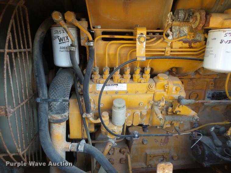 image for item DB0541 1987 Komatsu WA120 wheel loader