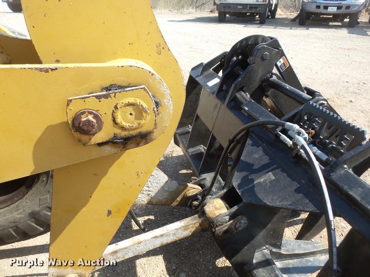 image for item DB0541 1987 Komatsu WA120 wheel loader