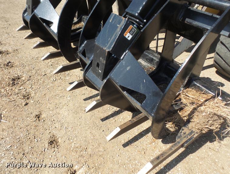 image for item DB0541 1987 Komatsu WA120 wheel loader