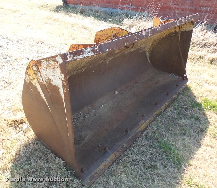 image for item DB0541 1987 Komatsu WA120 wheel loader