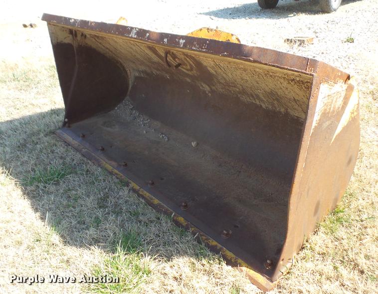 image for item DB0541 1987 Komatsu WA120 wheel loader