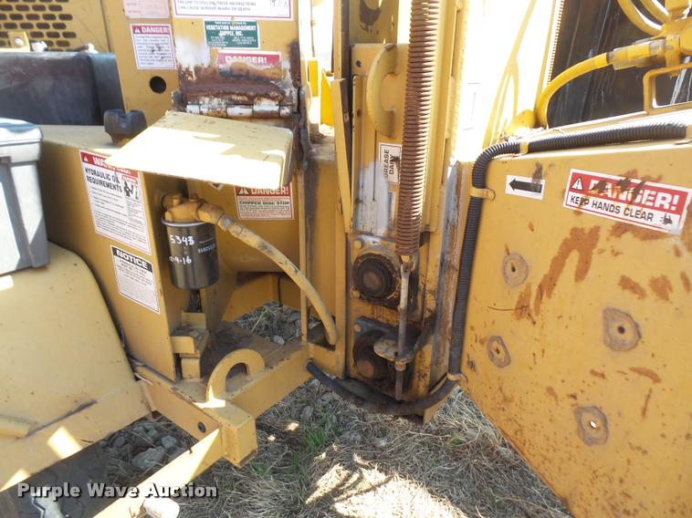 image for item DB0544 Brush Bandit 150XP wood chipper