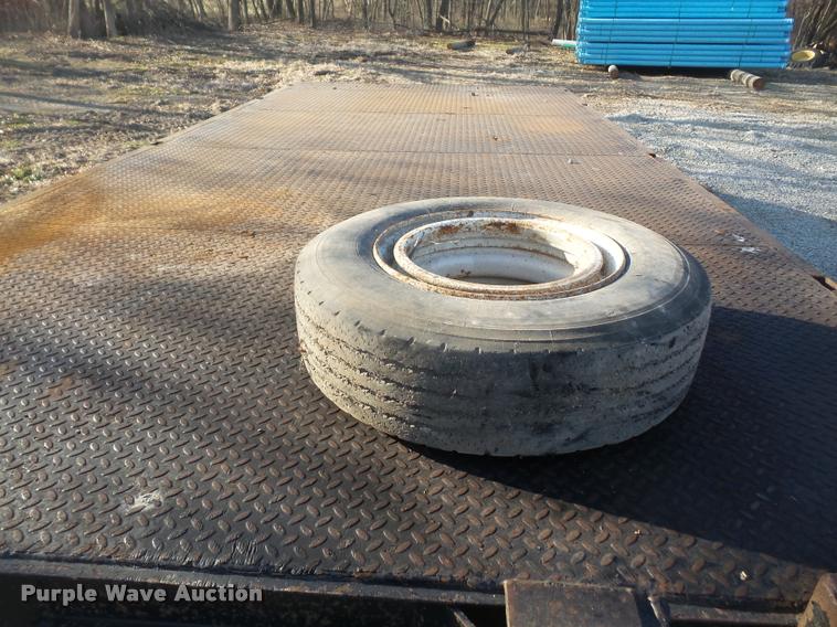 image for item DB0546 1995 shop built equipment trailer