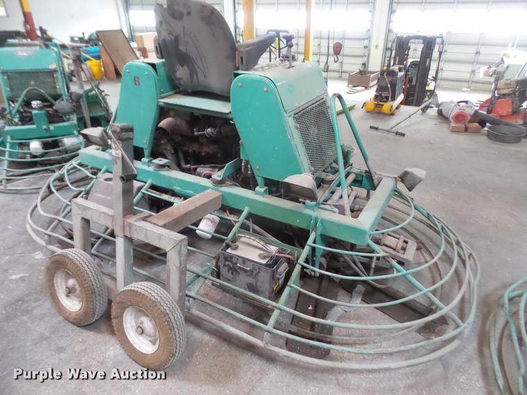 image for item DB0648 1998 Whiteman STH55TDTCSL power trowel