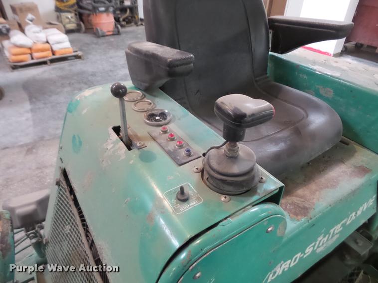 image for item DB0648 1998 Whiteman STH55TDTCSL power trowel