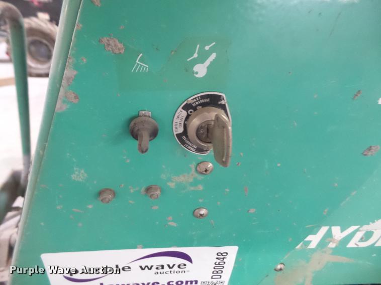 image for item DB0648 1998 Whiteman STH55TDTCSL power trowel