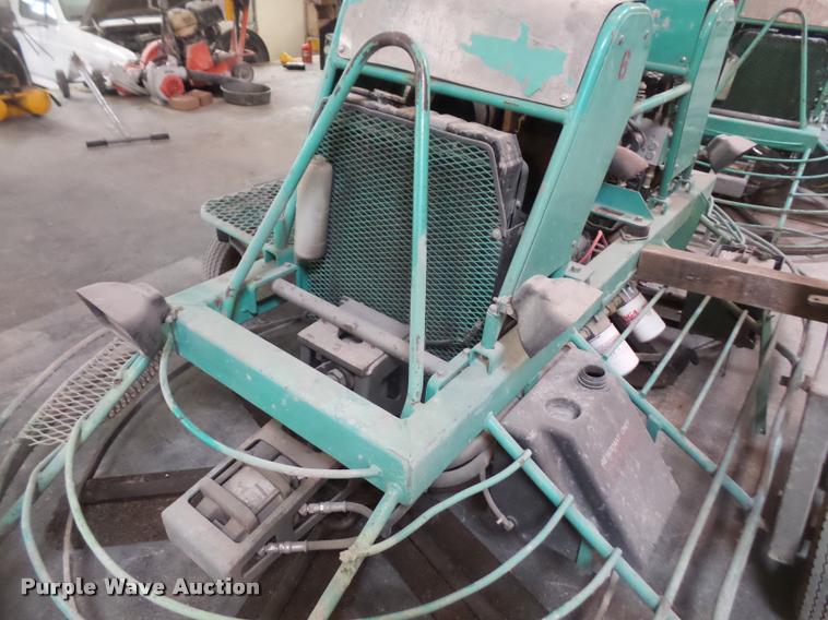 image for item DB0648 1998 Whiteman STH55TDTCSL power trowel